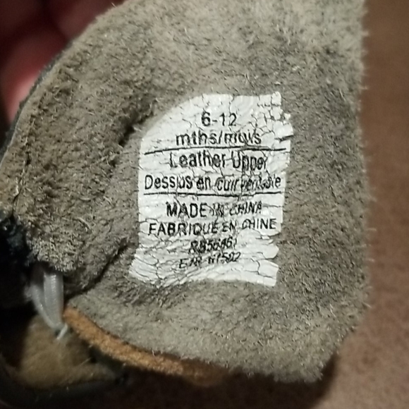 Robeez Leather Slippers 6-12m - Picture 9 of 9